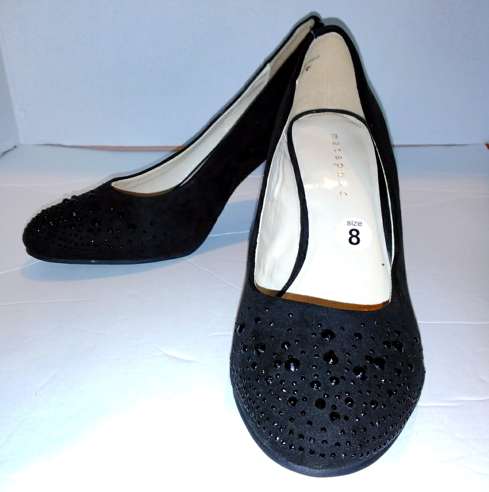 Metaphor Tina Black Heel Pumps